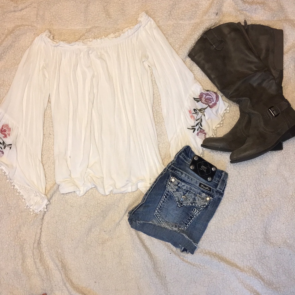 Medium wash Miss Me Shorts
